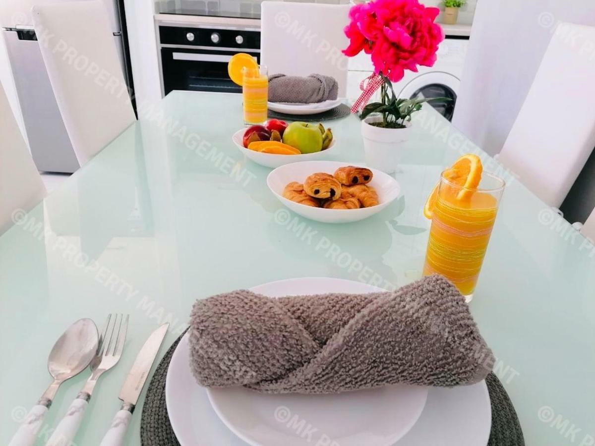 لارنكا Lysia Sea-View Apartment المظهر الخارجي الصورة